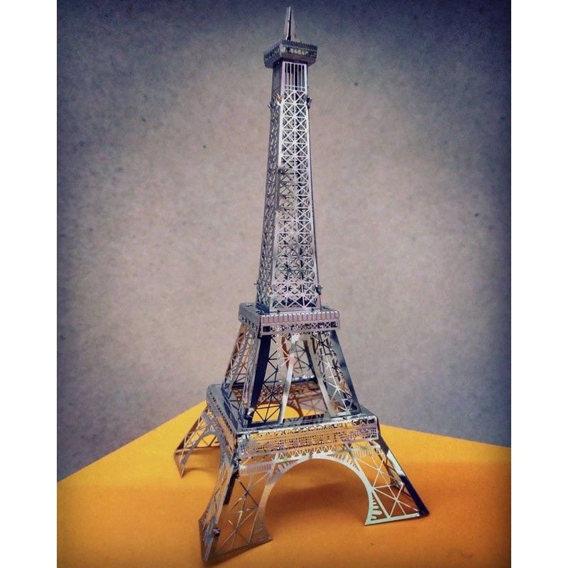 Eiffel Tower 3D Metal Model Kit (11 pieces)