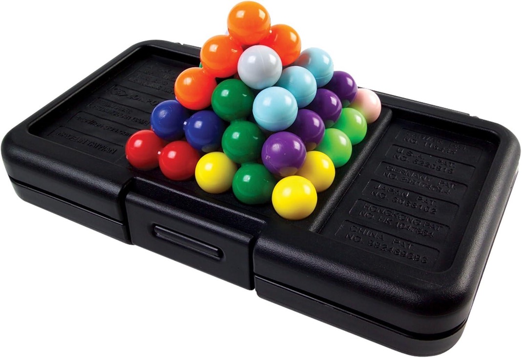 Kanoodle 3D Puzzle Game