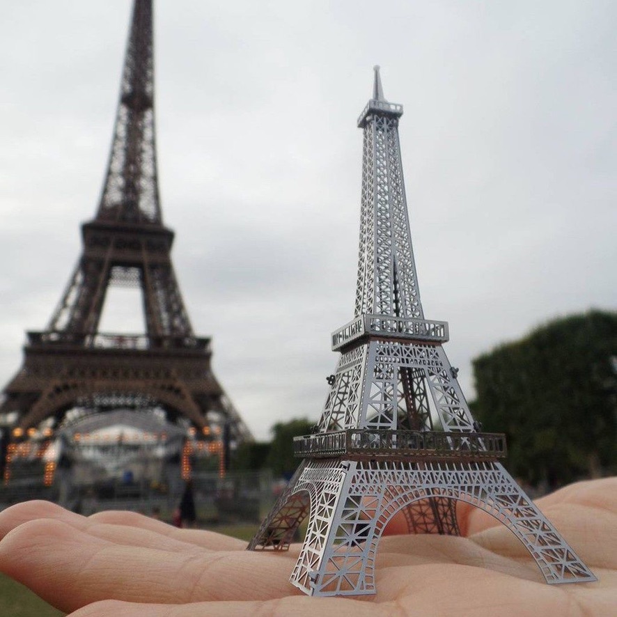 Eiffel Tower 3D Metal Model Kit (11 pieces)